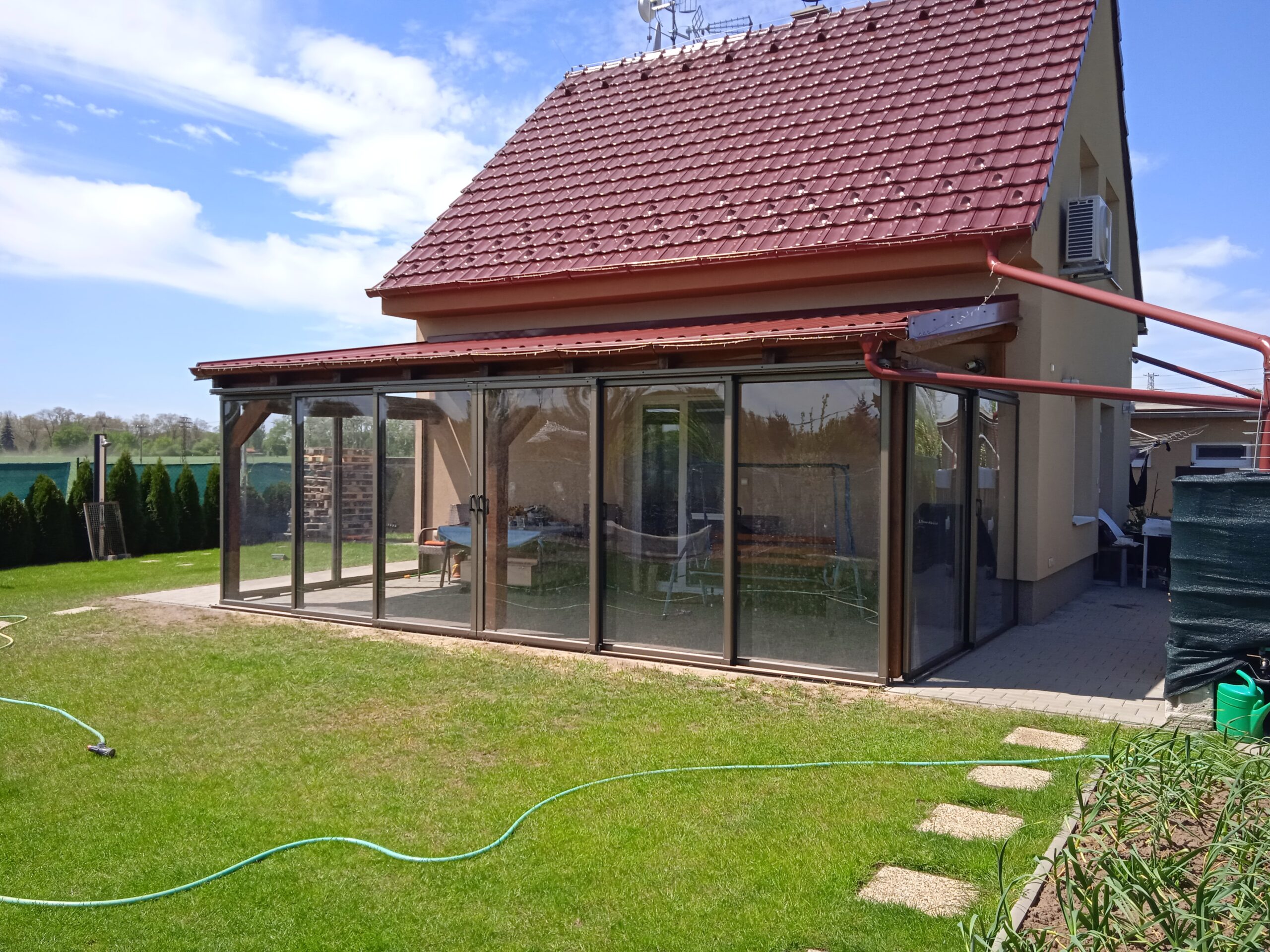 Pergole aluminiowe 1 Máme pro vás dlouhé léto | Dlouheleto.pl